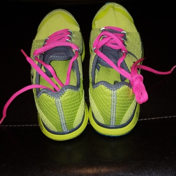 Under Armour running shoes - Picture 5 of 5